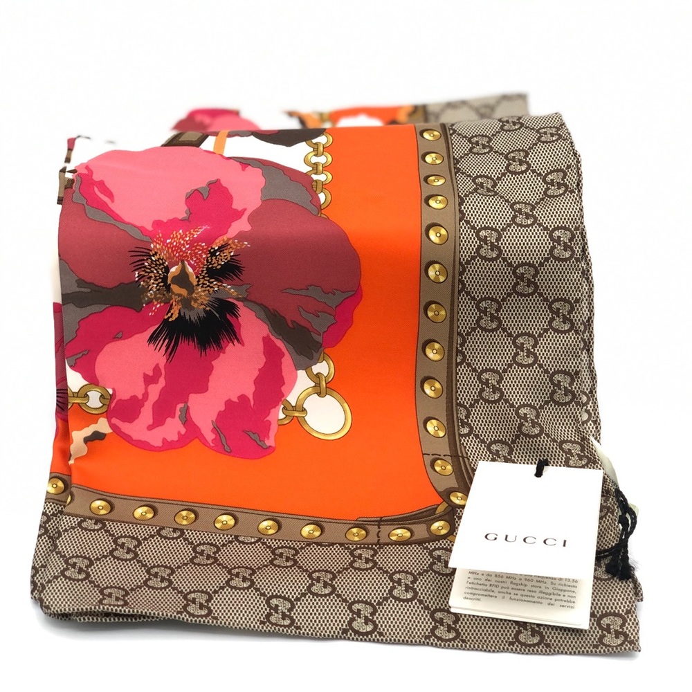 NEW Gucci Monogram Floral Pansie Panshie Scarf